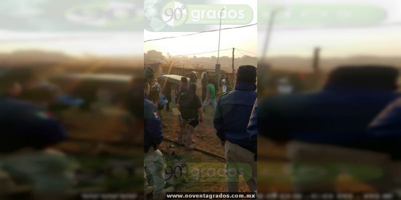 Desalojan predio invadido en Uruapan, Michoacán - Foto 1 