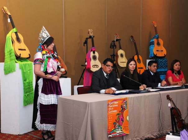 Anuncian edición 2015 de la Feria Nacional de la Guitarra en Paracho, Michoacán - Foto 1 