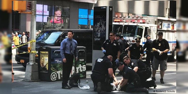 Accidente en Times Square deja una persona muerta y 19 heridos 