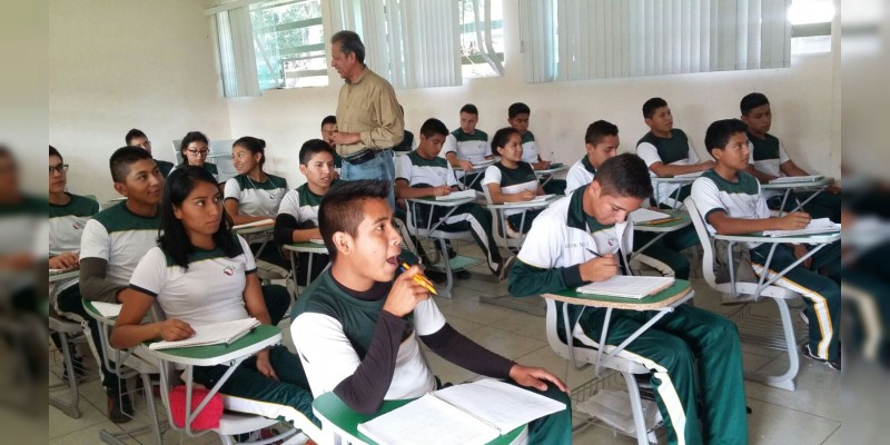 Recibe CECFOR Michoacán 200 solicitudes de admisión para ciclo escolar 2017-2018 
