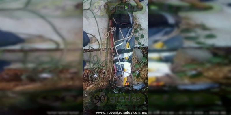 Fracturado resulta un hombre tras caer a barranco en Zitácuaro, Michoacán - Foto 0 