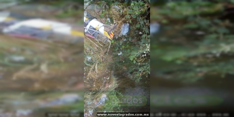 Fracturado resulta un hombre tras caer a barranco en Zitácuaro, Michoacán - Foto 1 