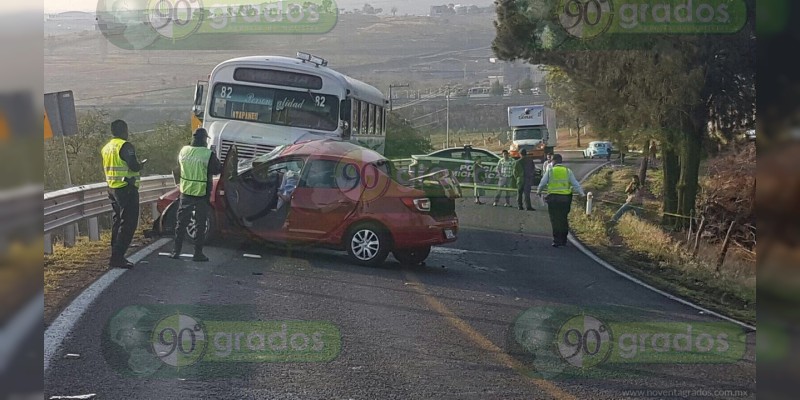 Morelia: Mueren dos trabajadores del IMSS en accidente - Foto 2 