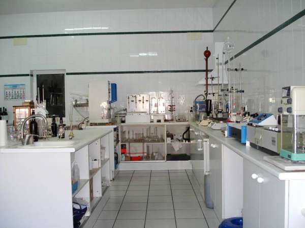 Conacyt financiará modernización de laboratorios científicos 