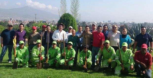 Repondrán con 9 mil árboles los derribados por obras del SCT en libramiento de Morelia 