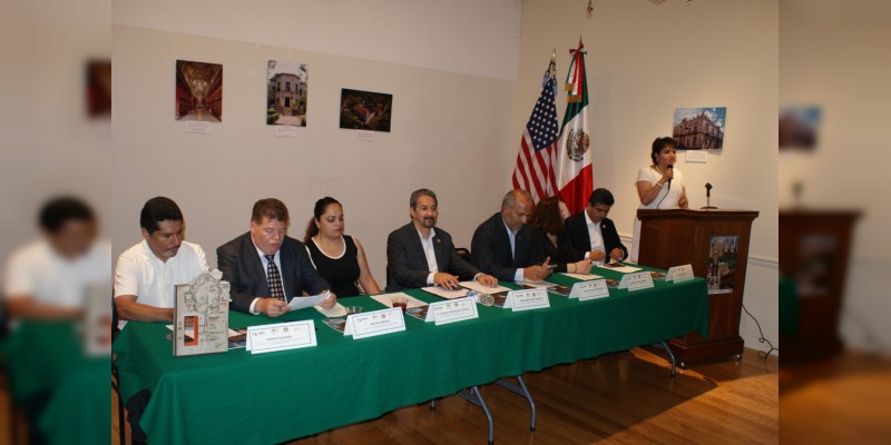Con los recursos de la razón, los migrantes deben luchar a favor de sus derechos: Medardo Serna 