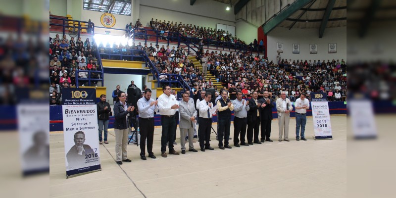 Con trabajo colectivo, estamos transformando el ingreso a la UMSNH: Medardo Serna 
