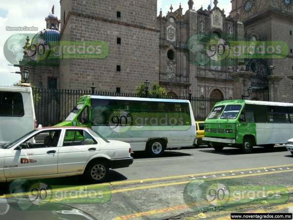 Transportistas se manifiestan en el Centro Histórico de Morelia - Foto 2 
