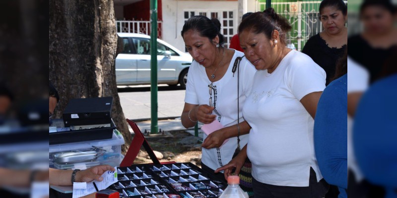 Más de mil personas han sido beneficiadas con las Brigadas de Servicios del DIF Morelia 