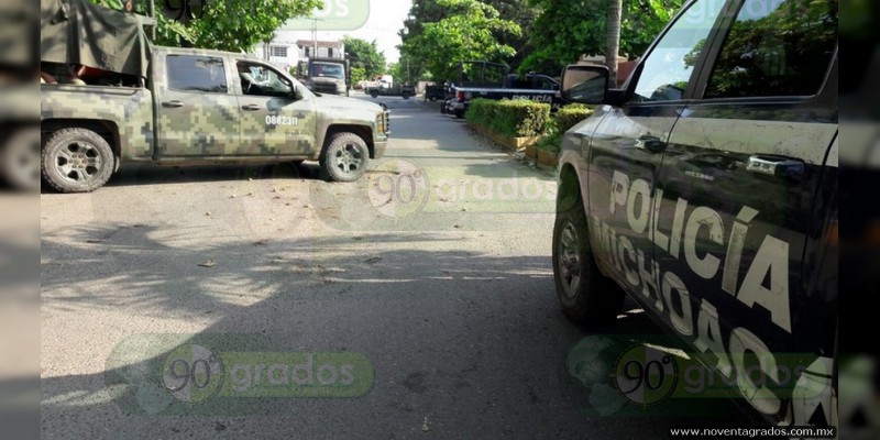 Repele Policía Michoacán agresión a balazos en Parácuaro, hay un muerto - Foto 0 