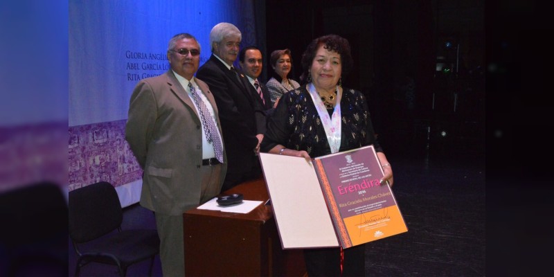 Aumenta la participación de la mujer en el Premio Estatal de las Artes Eréndira 