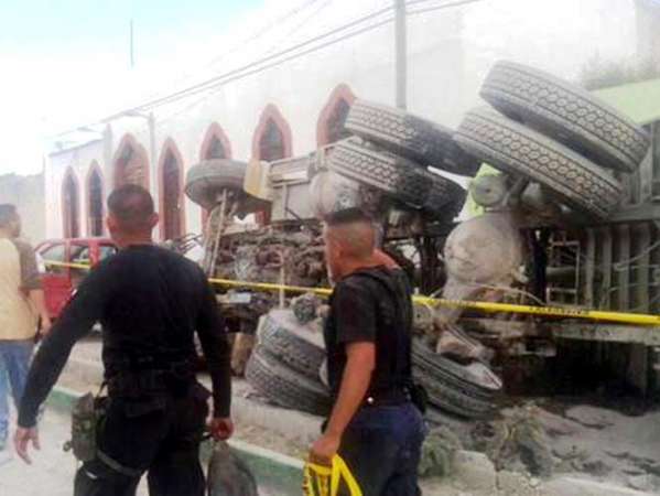VIDEO: Asciende a 25 el número de muertos por trágico accidente en Zacatecas 