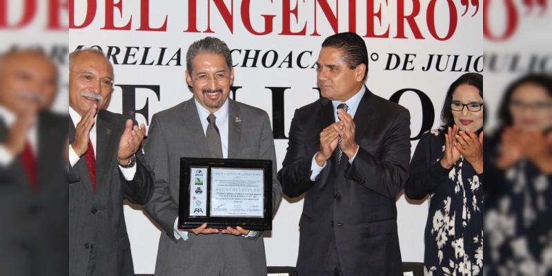 Reconocimiento a UMSNH en el "Día Nacional del Ingeniero 2017" 