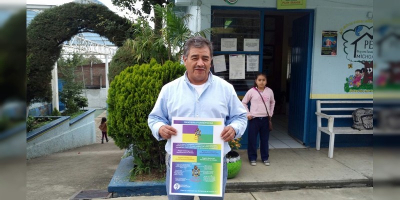 Crean material didáctico sobre bandera P'urhépecha 