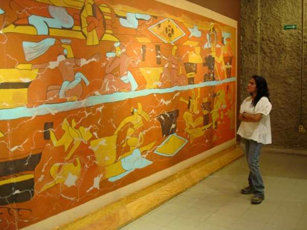 INAH registra detalle, forma y color del mural “Los bebedores” - Foto 1 