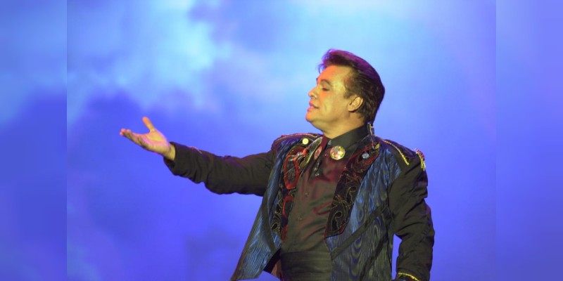 Hijo de Juan Gabriel logra impugnar el testamento del cantante  