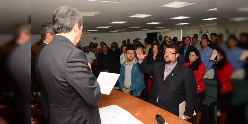 Eduardo González Di Pierro, nuevo director del Instituto de Investigaciones Filosóficas 