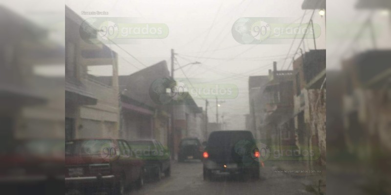 Lluvia provoca afectaciones en Zitácuaro  - Foto 3 