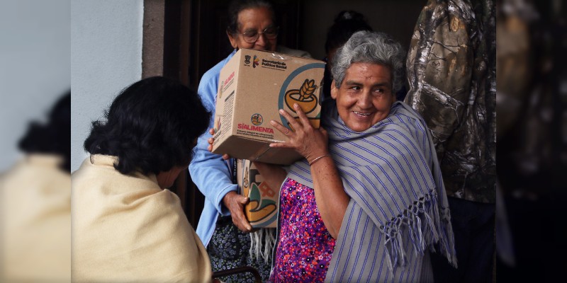 Avanza tercera entrega de Sí Alimenta; beneficiarios reconocen apoyo del Gobierno del Estado 