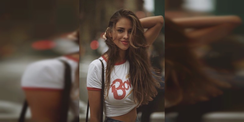 Captan a Eiza Gonzalez sin brasier en las calles de New York  - Foto 1 