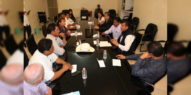 Instala SSP mesa de diálogo para dirimir conflictos en Ayuntamiento de Maravatío 