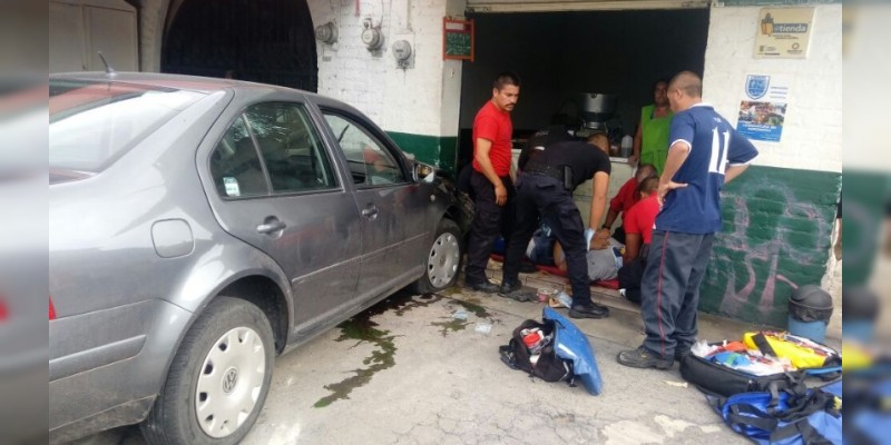 Resultan cuatro heridos tras choque en Zitácuaro 