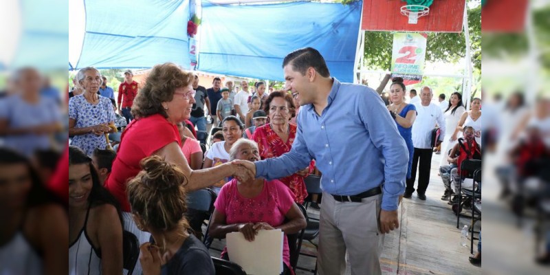 Comunidades rurales merecen resultados: Presidente de Apatzingán  
