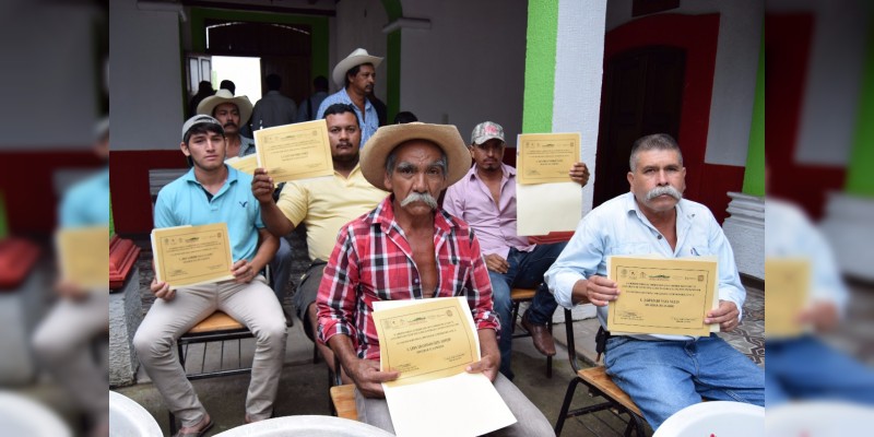 Inicia Instituto de Vivienda del Estado de Michoacán construcción de viviendas para familias de Tzitzio 