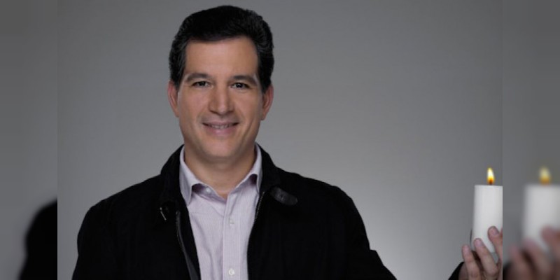 Javier Alarcón destroza a TvNotas por difamarlo y le gana demanda  