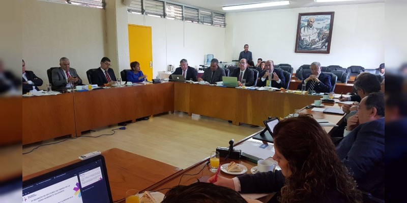 Encabeza SEE segunda reunión de FIMPES en beneficio de jóvenes michoacanos   