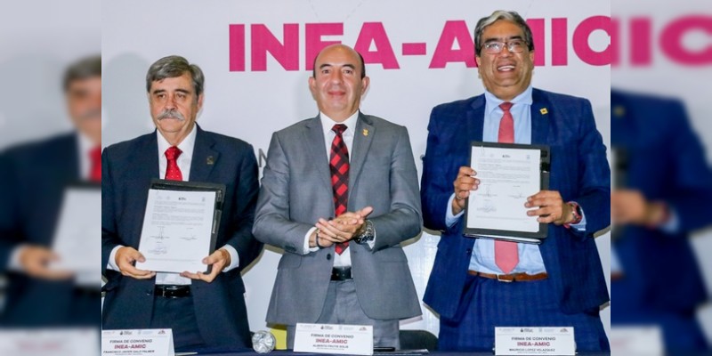Firman Convenio INEA y AMIC en Favor de la Educación de los  Trabajadores de la Industria 