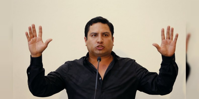 Televisa corre a Julión Álvarez de la Voz Kids por sus presuntos nexos con el narco - Foto 0 