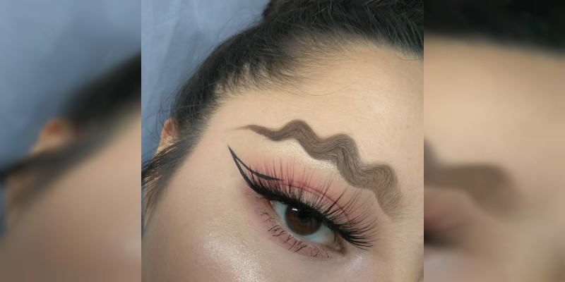 Cejas onduladas es la nueva tendencia de maquillaje - Foto 2 