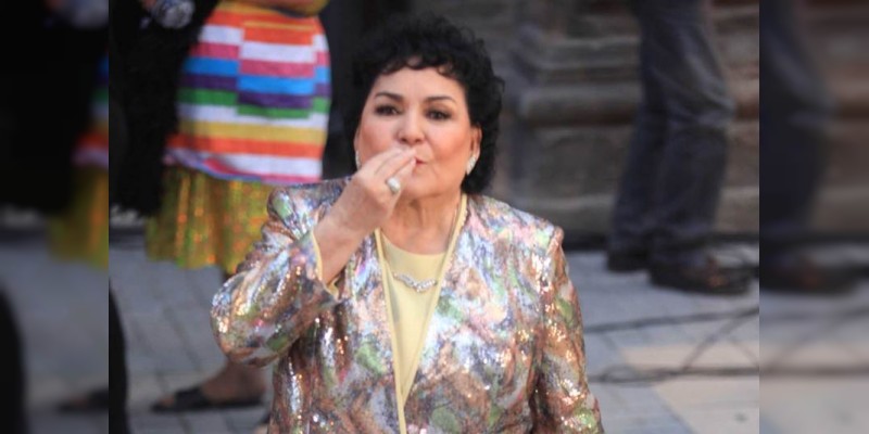 Televisa retira exclusividad a Carmen Salinas y ella les aplaudió  