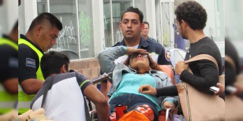 Chofer de camión atropella a madre e hija en Zamora - Foto 1 