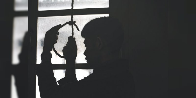 Impulsa ISSSTE acciones para prevenir el suicidio 