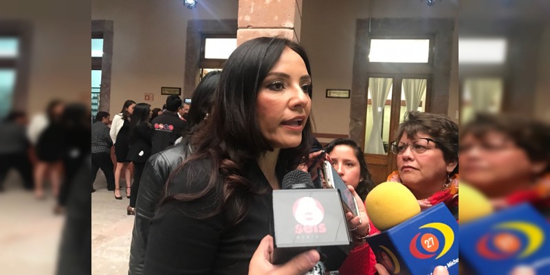 Tercer año legislativo continuará el trabajo coordinado y consensuado: Adriana Hernández 