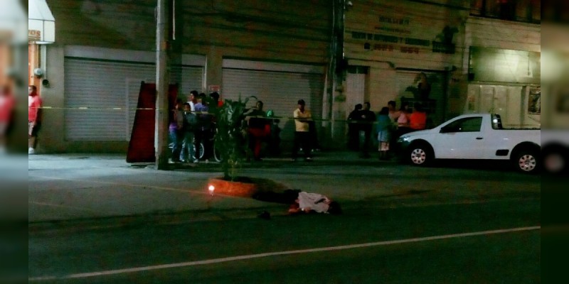 Muere hombre atropellado al intentar cruzar avenida en Celaya 
