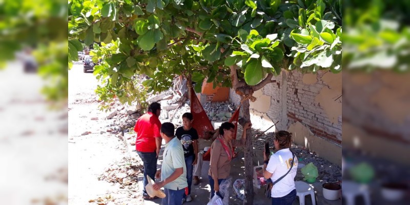 Entrega UMSNH directamente ayuda humanitaria a damnificados en Oaxaca 