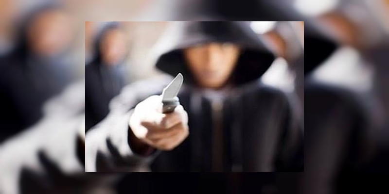 Armados le roban 40 mil pesos a mujer durante asalto en Celaya 