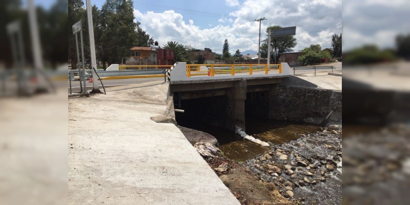 Concluye centro SCT Michoacán trabajos de puente Tlazazalca - Foto 1 