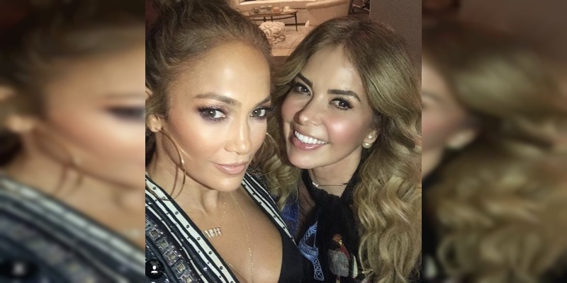 Jennifer López detuvo su concierto para saludar y conocer a Gloria Trevi  