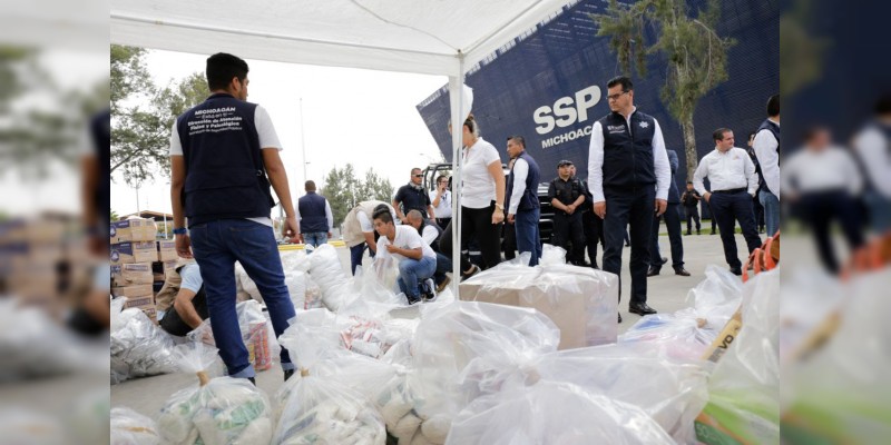 Entrega SSP al DIF 30 toneladas de ayuda a damnificados por sismo 