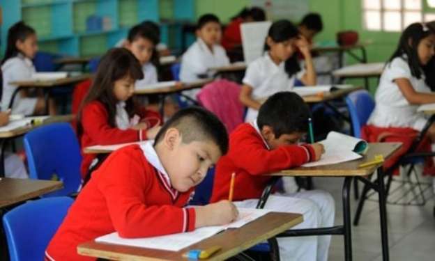 Conmina Secretaría de Educación en Michoacán a iniciar en tiempo y forma el ciclo escolar  