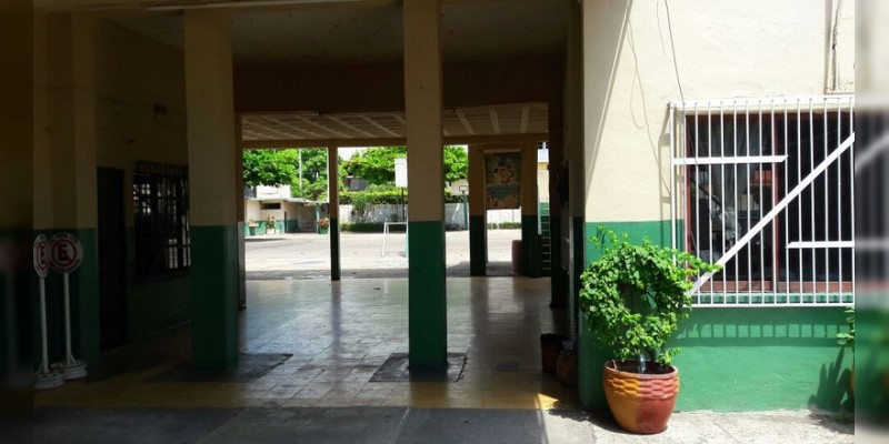LC: Demolerán primaria de 1945 y kinder por daños estructurales tras sismo  - Foto 1 
