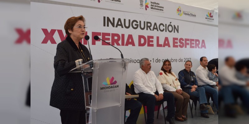 Inicia la Feria de la Esfera en Tlalpujahua 