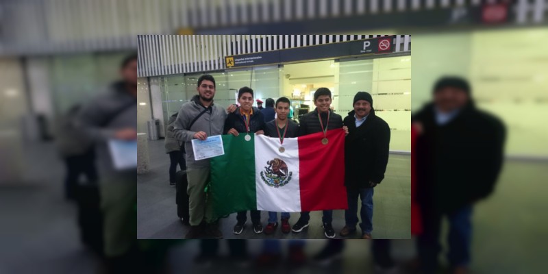 México triunfa en la Olimpiada Iberoamericana de Biología 