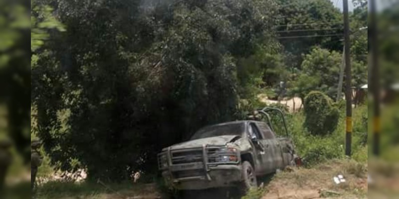 Vuelcan militares en la autopista de Occidente, dos muertos y siete heridos 