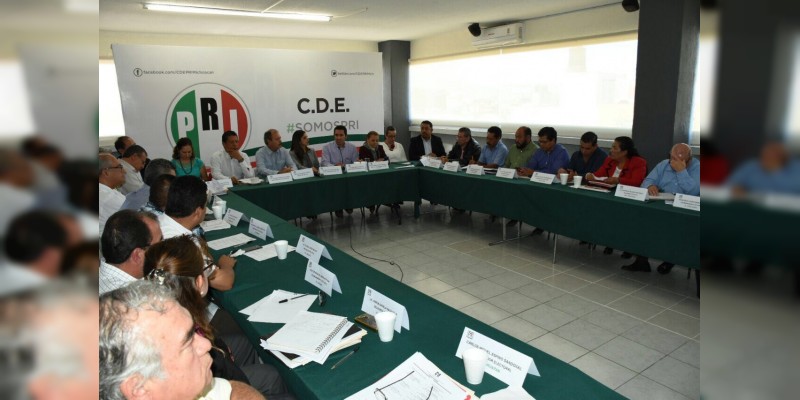 Reconoce Víctor Silva Tejeda trabajo de delegados y coordinadores electorales  
