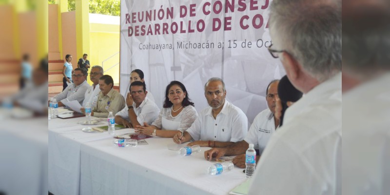 Celebra Coahuayana primer aniversario de municipio modelo 